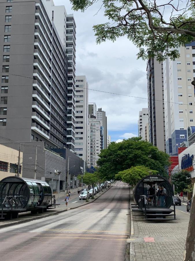 205- Apartamento 1 Quarto Suite, Encantador, Amplo E Decorado, Mobiliario Moderno, Cozinha Completa Com Utensilios , Excelente Vista Da Cidade E Localizacao Privelegiada No Bairro Bigorrilho , Curitiba Luaran gambar