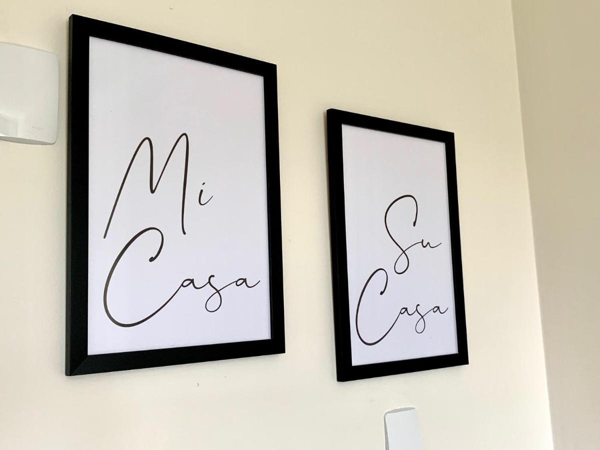 205- Apartamento 1 Quarto Suite, Encantador, Amplo E Decorado, Mobiliario Moderno, Cozinha Completa Com Utensilios , Excelente Vista Da Cidade E Localizacao Privelegiada No Bairro Bigorrilho , Curitiba Luaran gambar