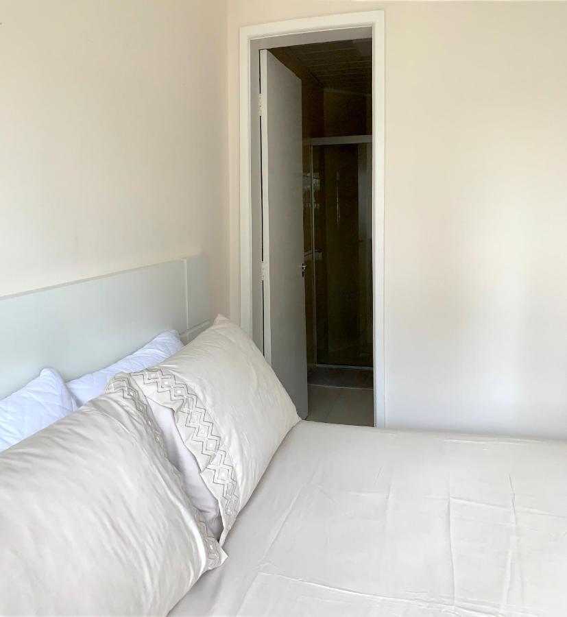 205- Apartamento 1 Quarto Suite, Encantador, Amplo E Decorado, Mobiliario Moderno, Cozinha Completa Com Utensilios , Excelente Vista Da Cidade E Localizacao Privelegiada No Bairro Bigorrilho , Curitiba Luaran gambar