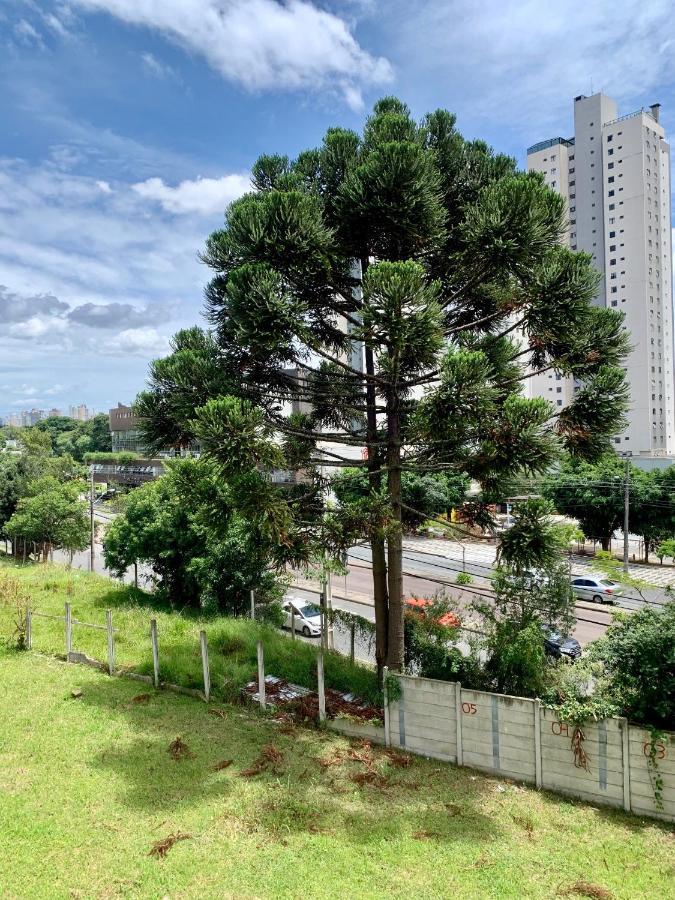 205- Apartamento 1 Quarto Suite, Encantador, Amplo E Decorado, Mobiliario Moderno, Cozinha Completa Com Utensilios , Excelente Vista Da Cidade E Localizacao Privelegiada No Bairro Bigorrilho , Curitiba Luaran gambar