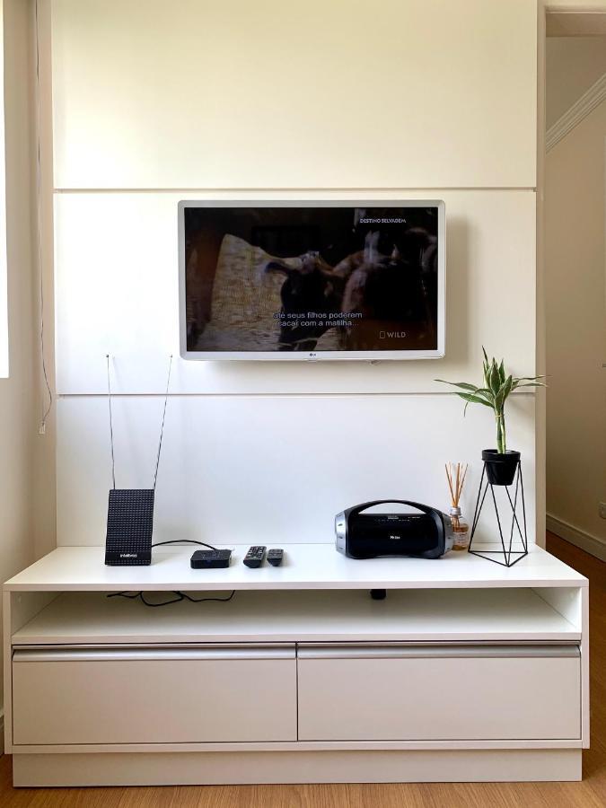 205- Apartamento 1 Quarto Suite, Encantador, Amplo E Decorado, Mobiliario Moderno, Cozinha Completa Com Utensilios , Excelente Vista Da Cidade E Localizacao Privelegiada No Bairro Bigorrilho , Curitiba Luaran gambar